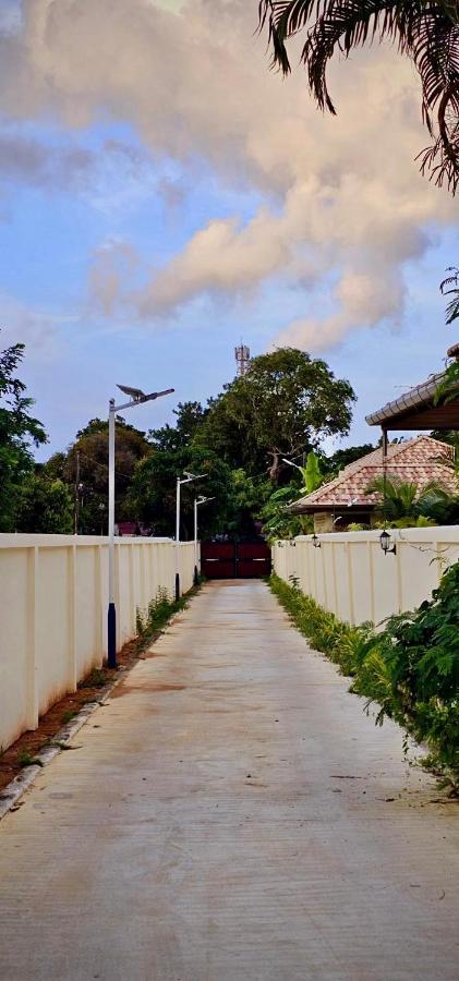 Rawai Pool Villa Phuket Exterior photo